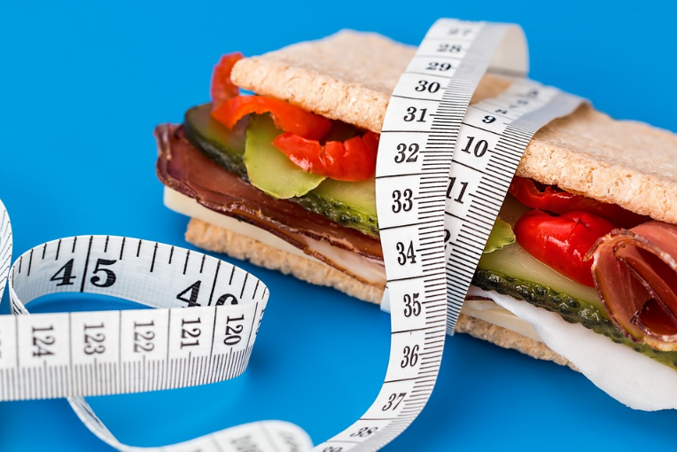 How to Switch to a Healthy Lifestyle for Your Weight Loss Journey